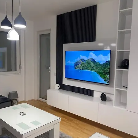 Appartamento Bela Kumanovo Esterno foto
